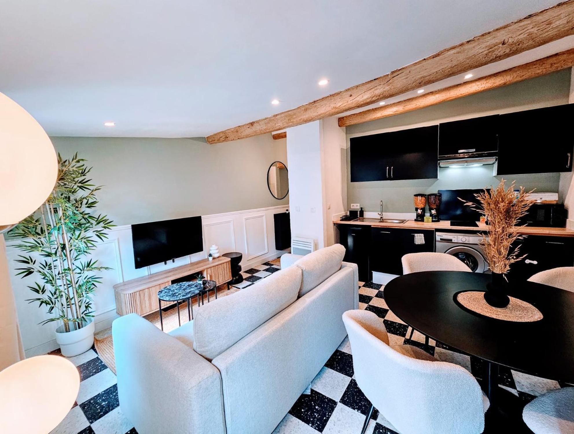 4 Couchages Elegant Au Coeur Du Vieux Nice Exteriör bild